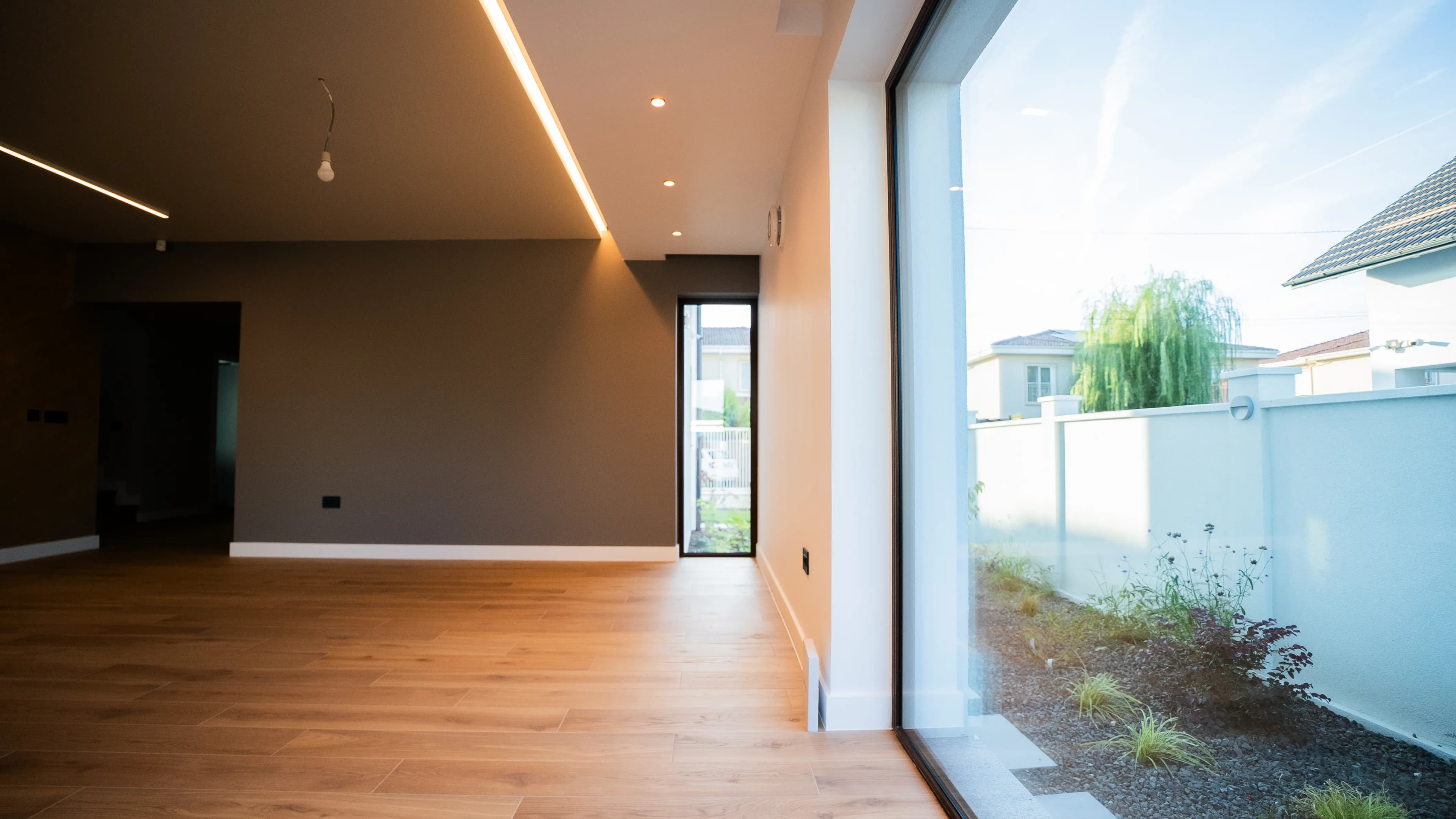 Servicii ROHO Construct - Proiect 2